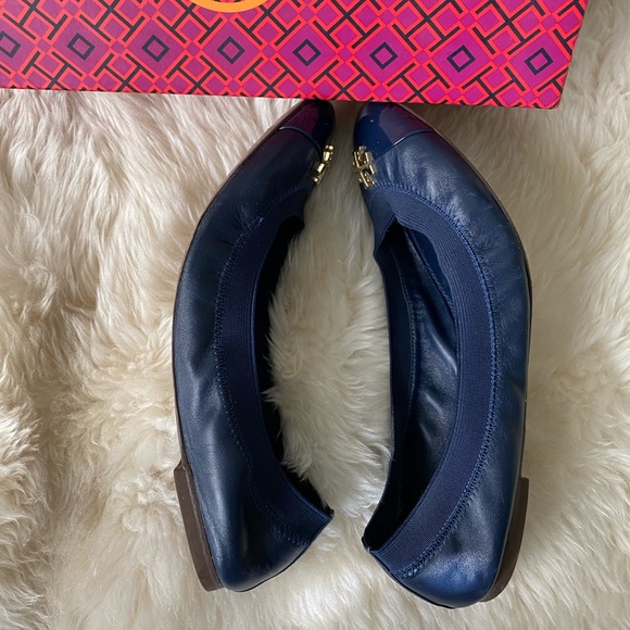 Tory Burch travel ballet flats - Picture 2 of 6